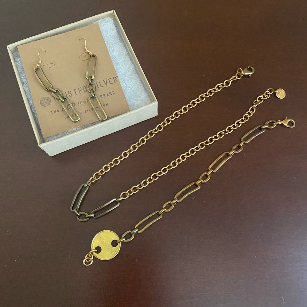 Twisted Silver Set